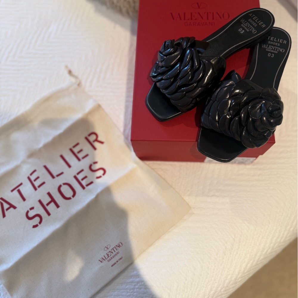 Valentino Atelier 03 Women's Black Flower Slide Leather Sandals size 36